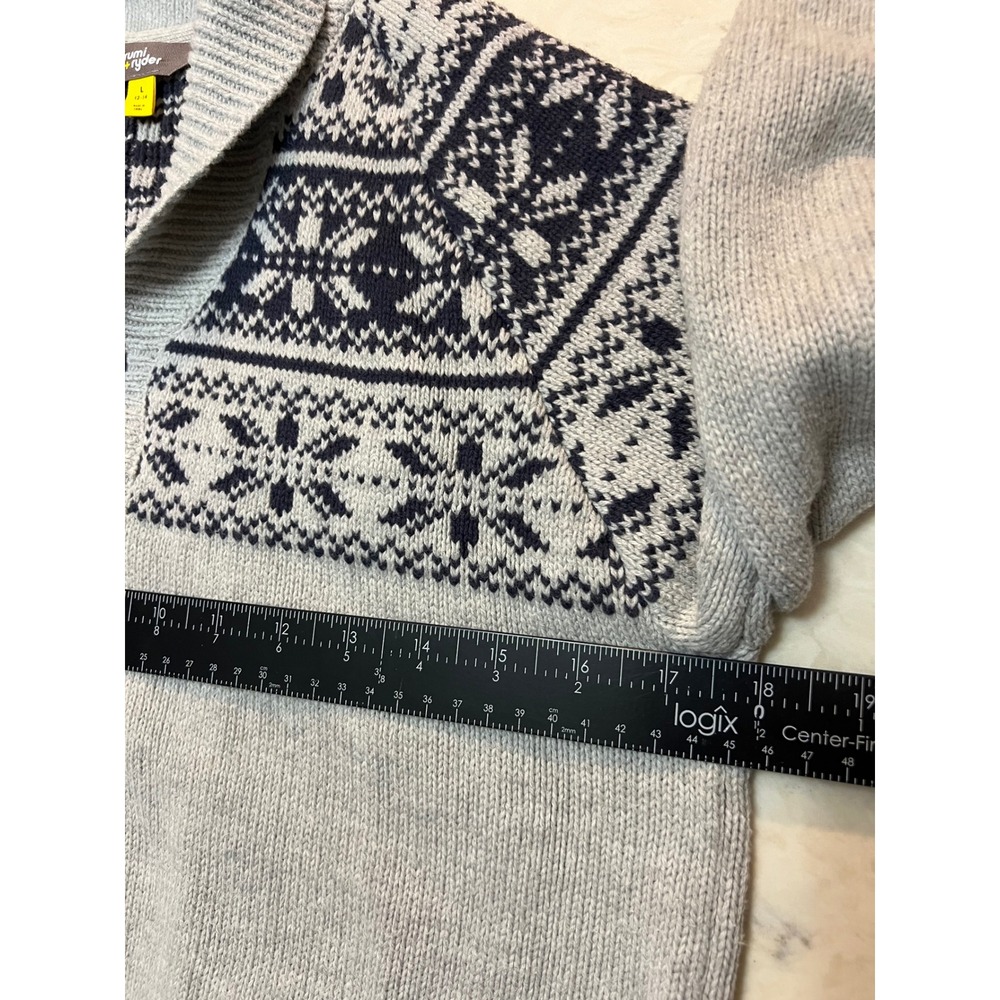 Rumi‎ Ryder Kids Gray Nordic Snowflake Fair Isle Collar Cardigan Sweater L 12-14 - Picture 2 of 6